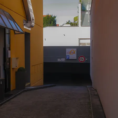 Hotel Alpha-2
