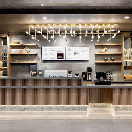 Wyndham Garden Winnipeg Airport-2