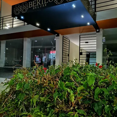 Berilo Deluxe Apartahotel-3