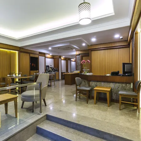 Obelisk Hotel & Suites-2
