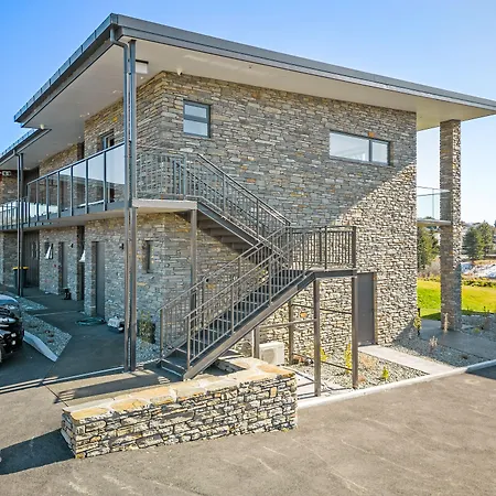 Grand Suites Lake Tekapo-3