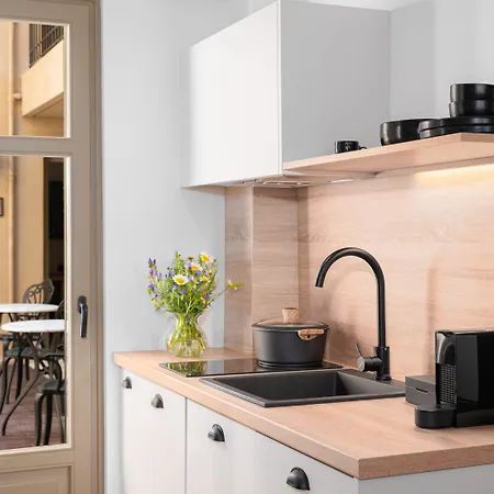 Casa Di Gaga Luxury Suites-3
