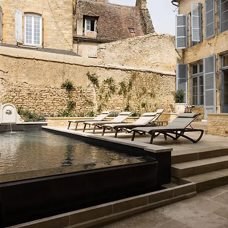 Le Petit Manoir-2