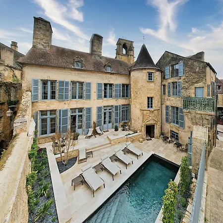 Le Petit Manoir-3