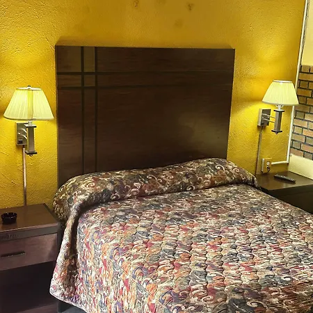 Motel 301-2