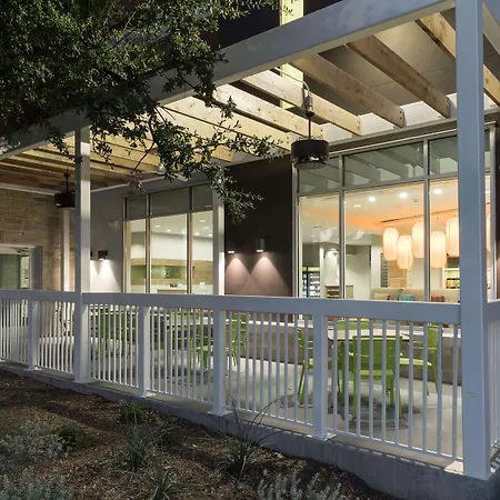Home2 Suites By Hilton Fort Worth Cultural District-3