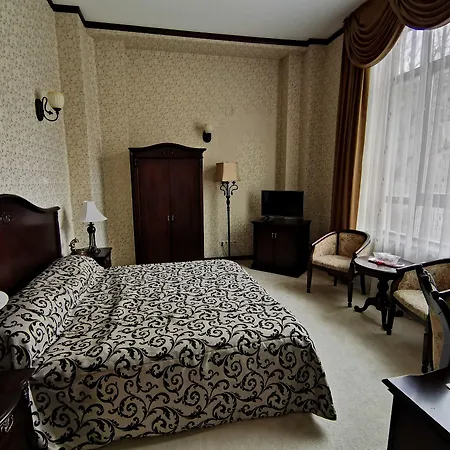 Hotel Carol-2