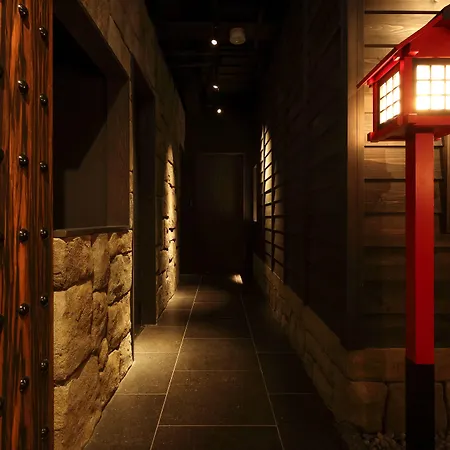 Ninja & Geisha-3