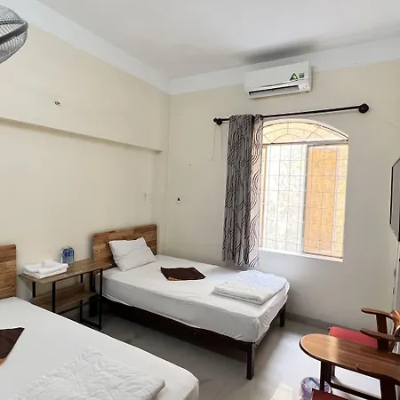 Hostel 15A-2