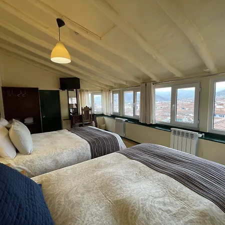 Hostal Corihuasi-2