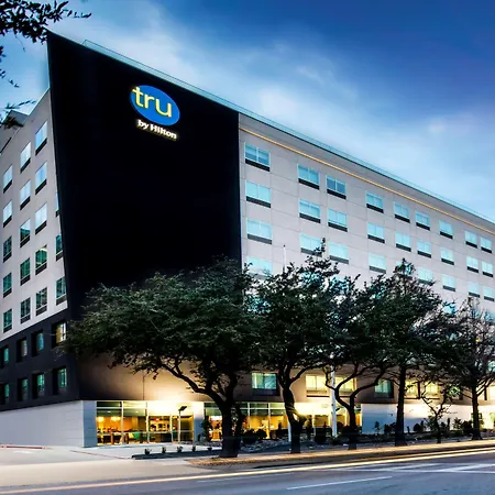 Tru By Hilton Dallas Market Center-2