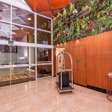 Ramada By Wyndham Manaus Torres Center-3