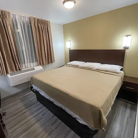 Hotel 369 Brooklyn-3