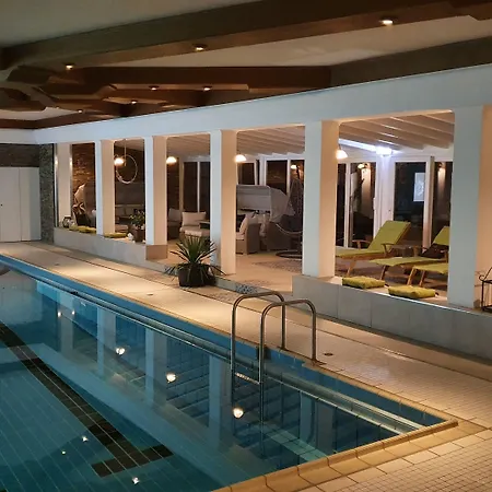 Struck Landhotel & Spa-3