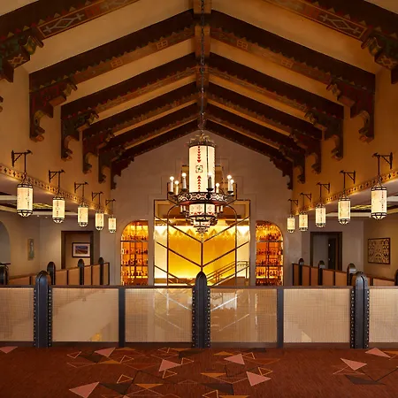 The Plaza Hotel Pioneer Park-2
