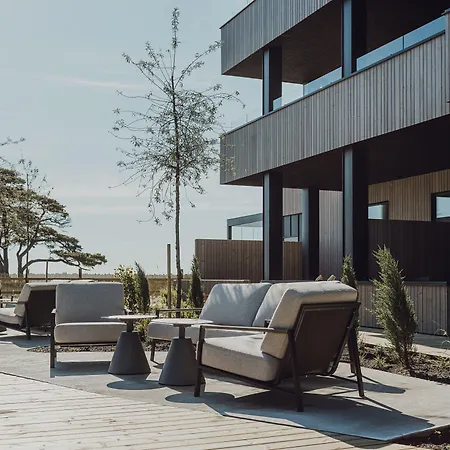 Ahus Seaside-3
