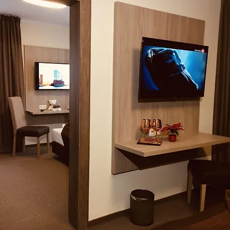 Hotel Glinde-3