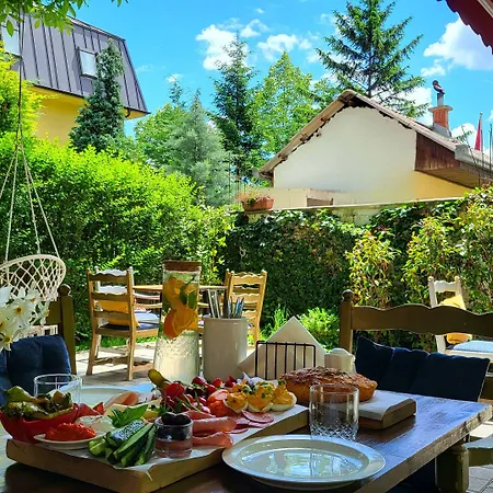 Grand Boutique Hotel-3
