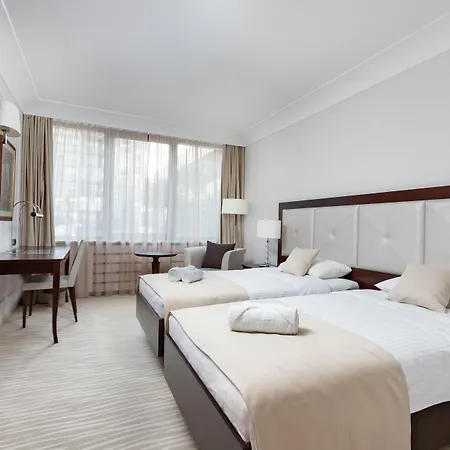 Garni Hotel Ami-3