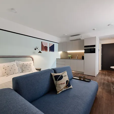 The Amberlyn Suite Hotel-3