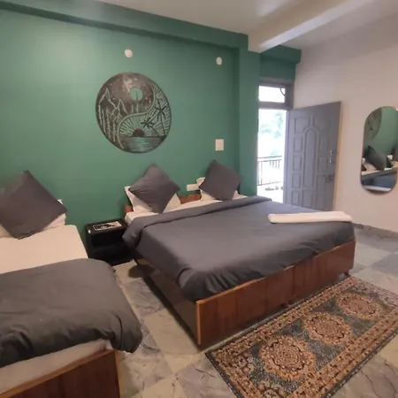 Hom House Of Mannmauji Riverside Kasol-3