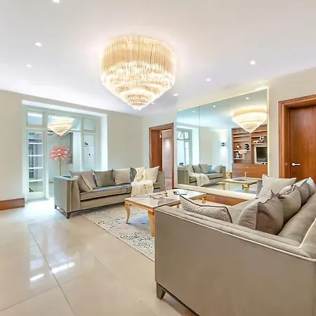 250 Sqm Mega Mansion-2