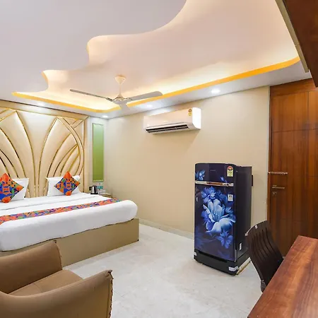 Fabhotel Elegant Stay-2