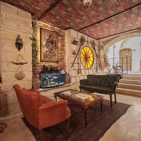 Shadow Cave House-2