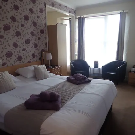 Acorn Lodge-3