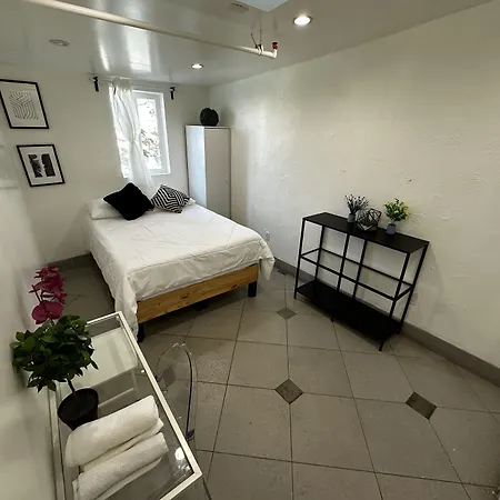 Culver City Hostel-3