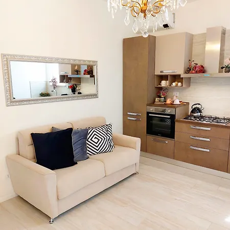 Piccolo Mondo Verona 'Deluxe Suite & Rooms'-2