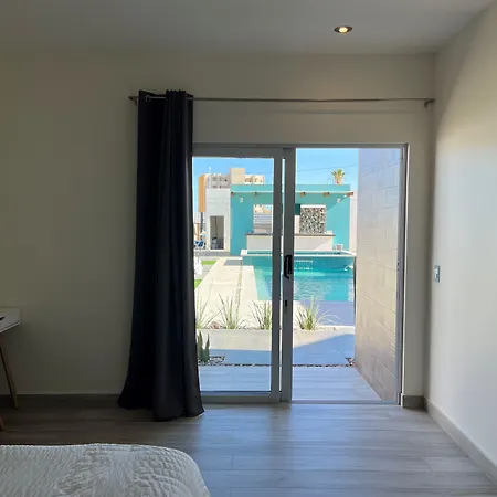 The Cove Boutique Hotel Adults Only-3