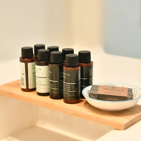 Ammos Luxury Rooms & Home-2