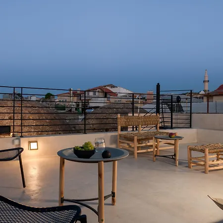 Sutor Chic Manor-2