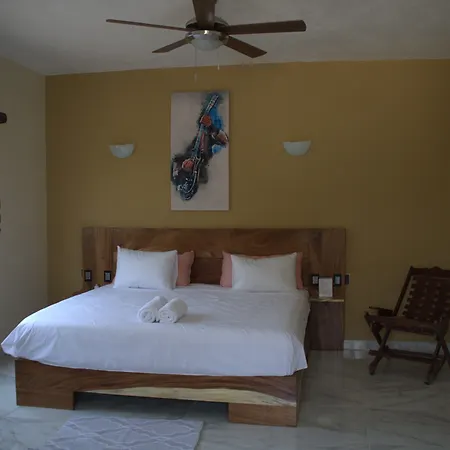 Guitarra Inn-3