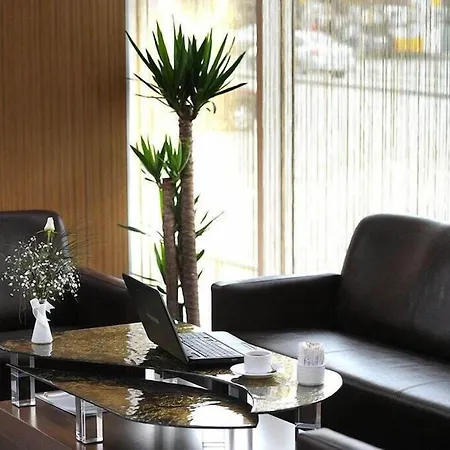 Rhiss Hotel Bostanci-2