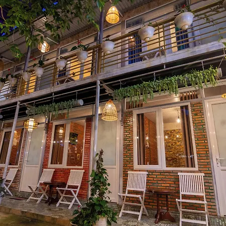 Robins Guesthouse-3