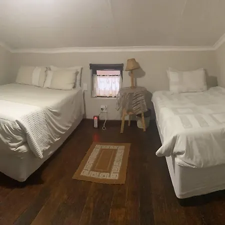 A Pousada Guesthouse-2