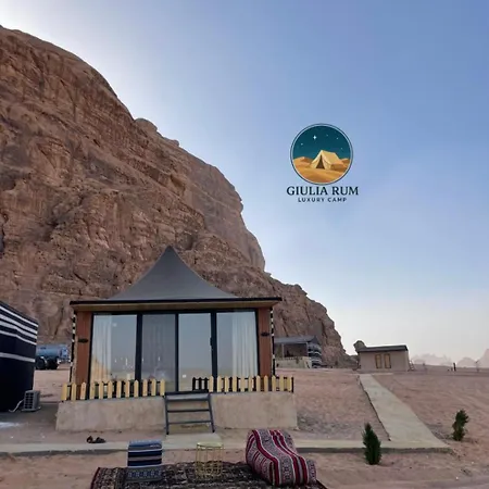Giulia Rum Luxury Camp-3