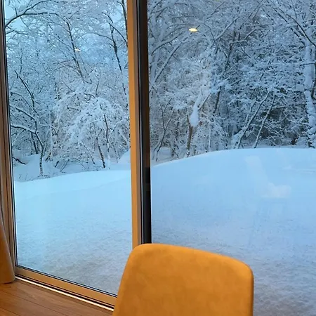 Snow Face-2
