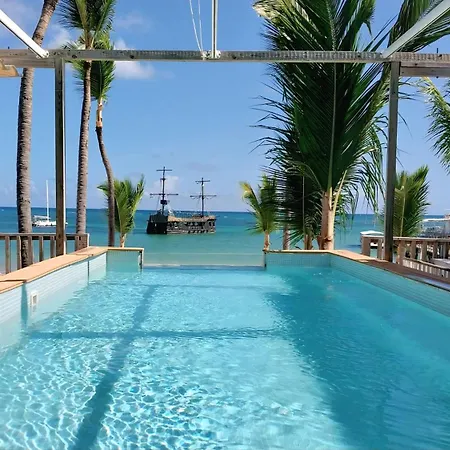 Punta Cana Beach & Garden B&B 1-3