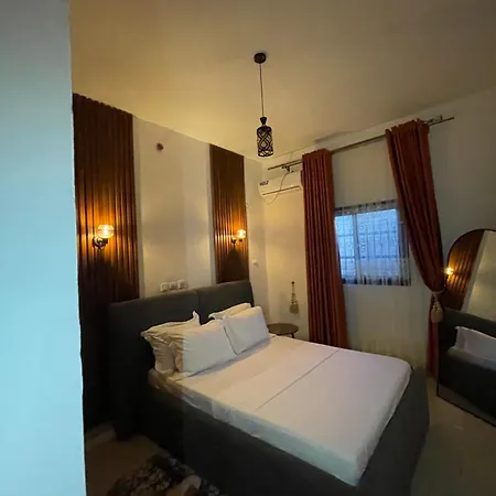 Jamari Home-2