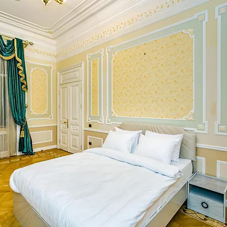 Luxury 7 Bedroom Apartment In Nizami Street-3