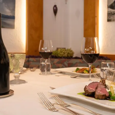 Hotel Restaurant Alpina-3
