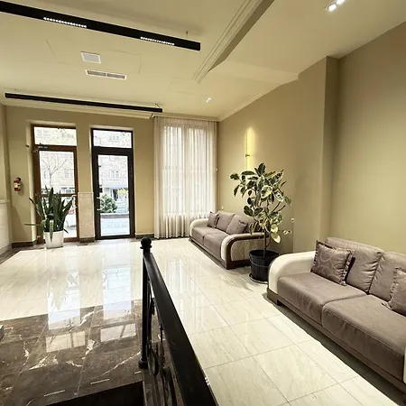 Yerevan Deluxe Hotel-3