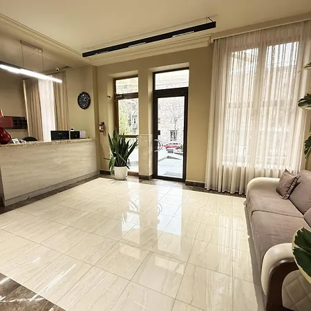 Yerevan Deluxe Hotel-2