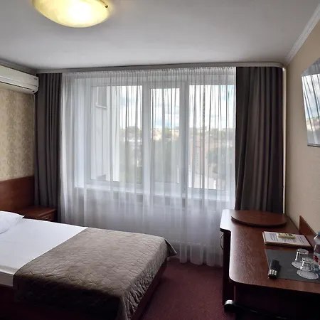 Hotel Mir-3