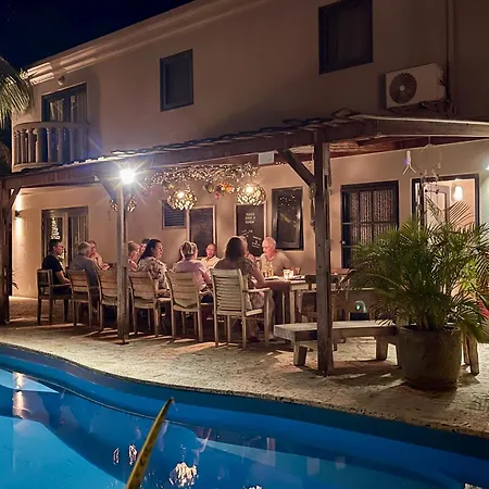 Oasis Guesthouse, Boutique Style Hotel-2