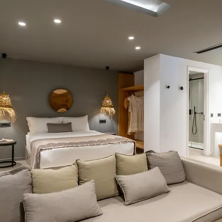 Lemon Suites Santorini-3