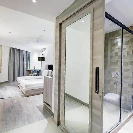 The Oppo Residency Aerocity,Free Airport Pick Up Or Drop-2